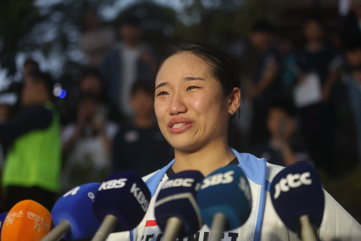 阿什利杨怒批曼联惨败：老特拉福德成了热刺主场 红魔已经彻底失魂