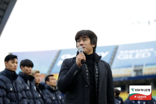 皮克：各国顶级联赛应该缩编，16支球队打顶级联赛就行了