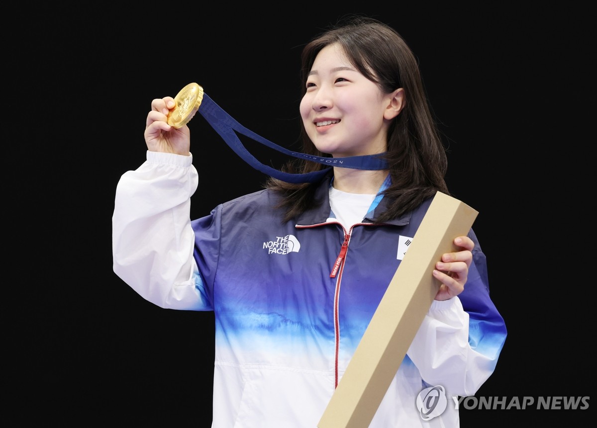 北控117-116战胜天津 球员评价：4人满分，3人及格，3人崩盘