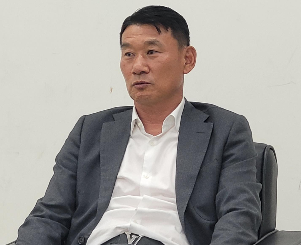 世体：巴萨招募曼奇尼的儿子，后者将加入俱乐部技术团队