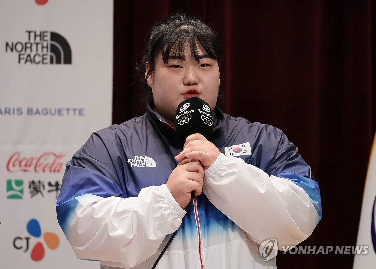 射手本色！恩昆库门前跟进劲射破门，切尔西1-0海登海姆