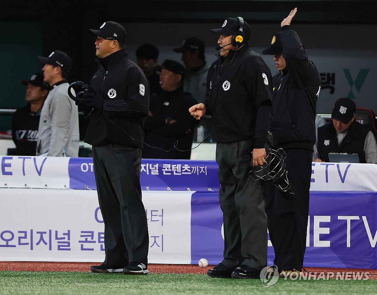 阿拉维斯vs拉斯帕尔马斯全场数据：射门数15-12，射正数5-6