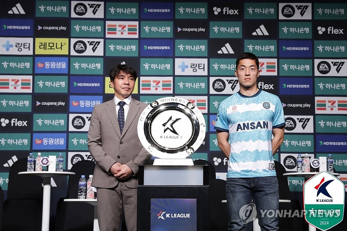 展望下一场！滕哈赫：维拉比我们多休一天 而且我们是客场