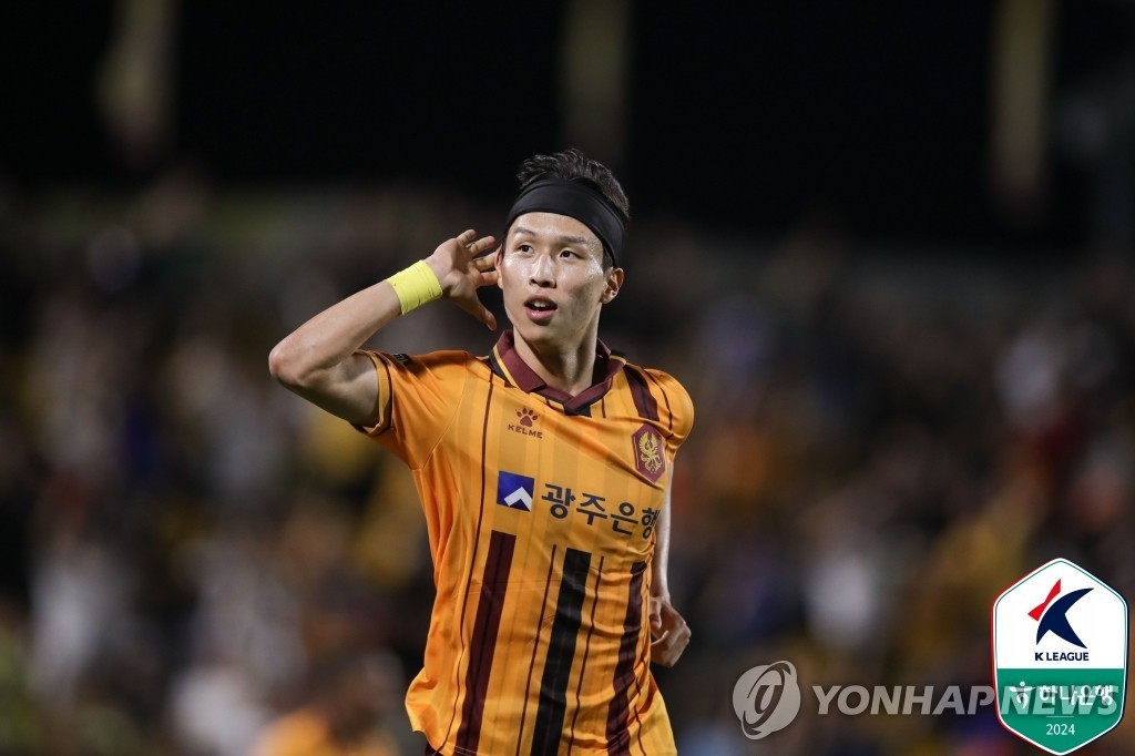 WNBA战报：劳伊德20分&风暴四人得分上双 风暴90-66轻取水星