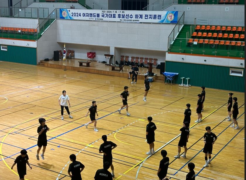 塞尔塔vs巴萨半场数据：射门6-5射正1-3，绝对机会1-1